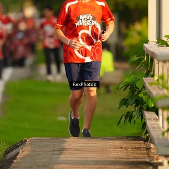 Runner Photo 8007755