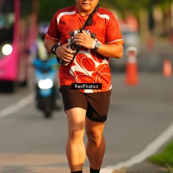 Runner Photo 8007757