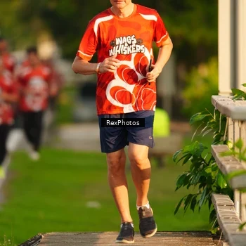 Runner Photo 8007764
