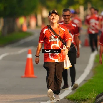 Runner Photo 8007788