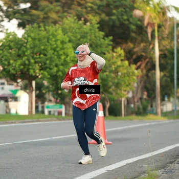 Runner Photo 8007789