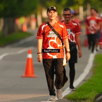 Runner Photo 8007795