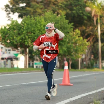 Runner Photo 8007798