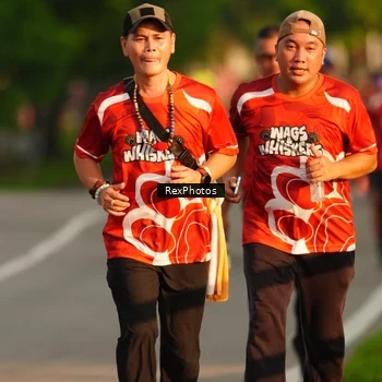 Runner Photo 8007817