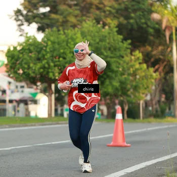 Runner Photo 8007823