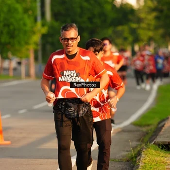 Runner Photo 8007835