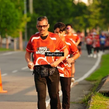 Runner Photo 8007837