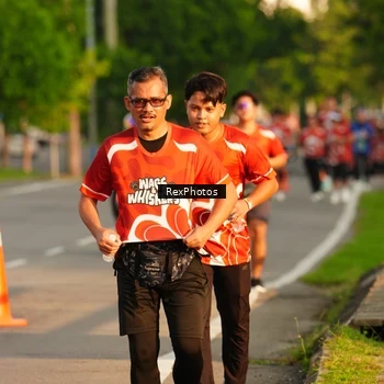 Runner Photo 8007838