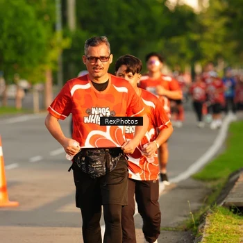 Runner Photo 8007840
