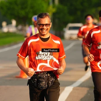 Runner Photo 8007853