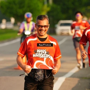 Runner Photo 8007855