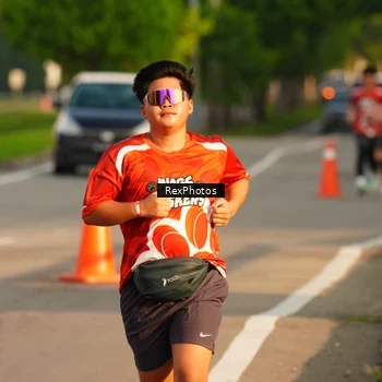Runner Photo 8007882