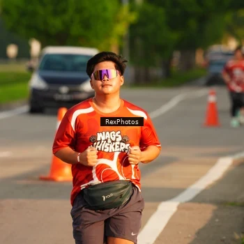 Runner Photo 8007883