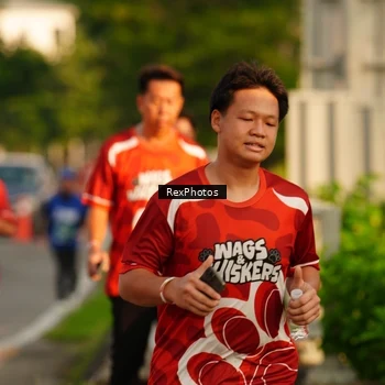 Runner Photo 8007903