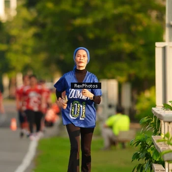 Runner Photo 8007937