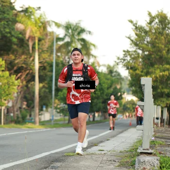 Runner Photo 8007940