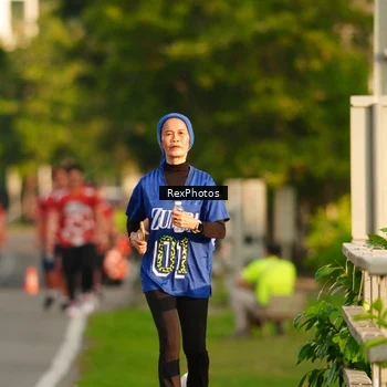 Runner Photo 8007941