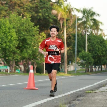 Runner Photo 8008007