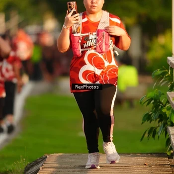 Runner Photo 8008011