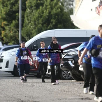 Runner Photo 8008021