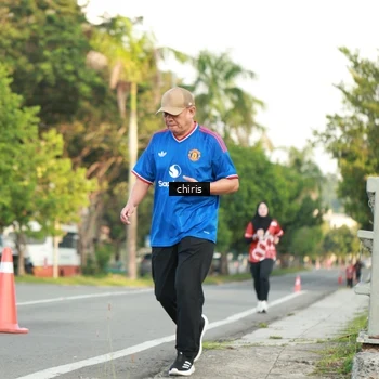 Runner Photo 8008039