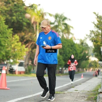 Runner Photo 8008053