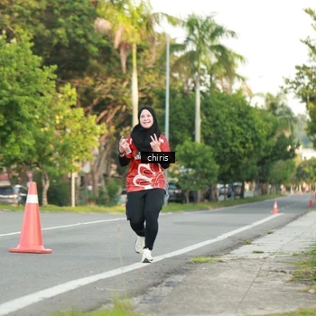 Runner Photo 8008058