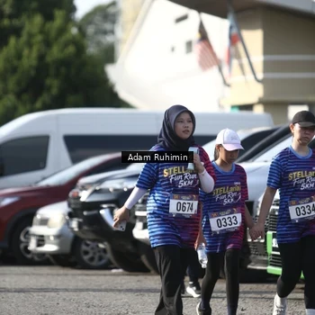 Runner Photo 8008065