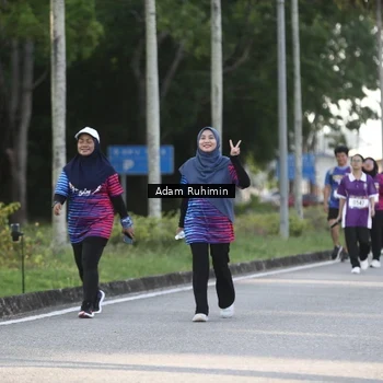 Runner Photo 8008087