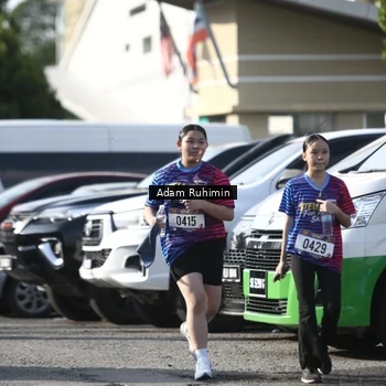 Runner Photo 8008098
