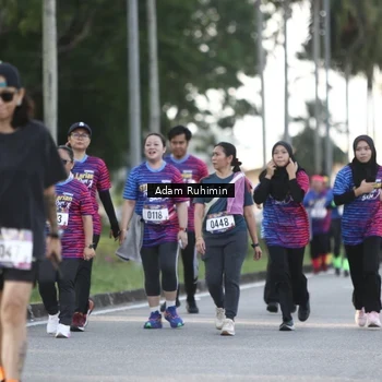 Runner Photo 8008126