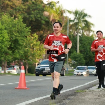 Runner Photo 8008196