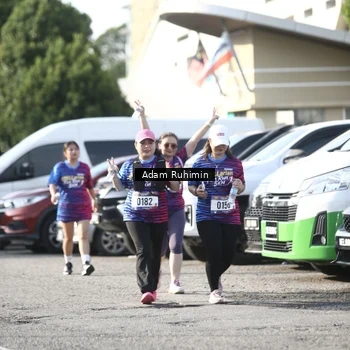 Runner Photo 8008205