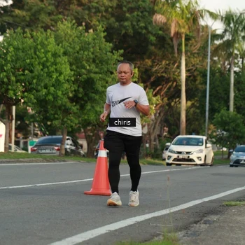 Runner Photo 8008258