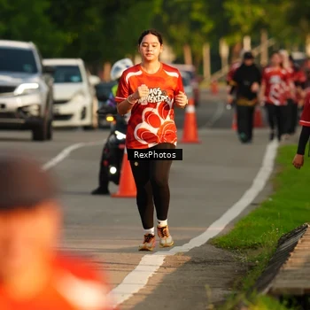 Runner Photo 8008267