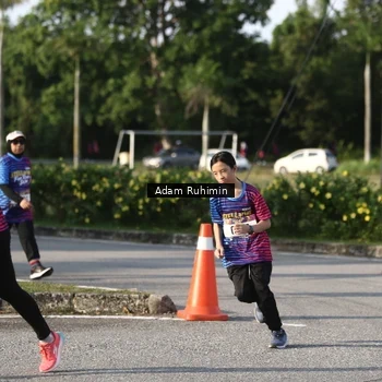 Runner Photo 8008273