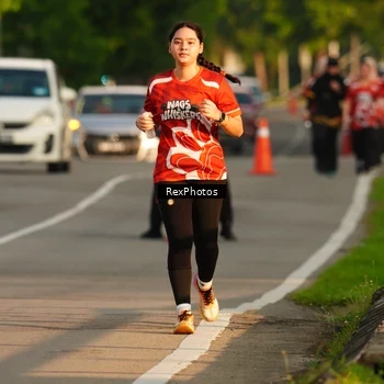 Runner Photo 8008274