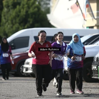 Runner Photo 8008331