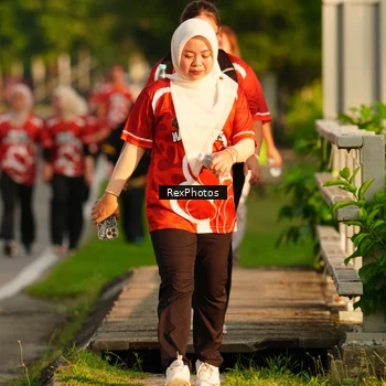 Runner Photo 8008348