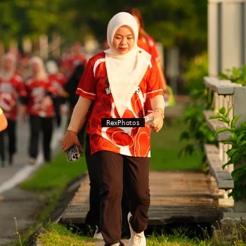Runner Photo 8008358
