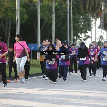 Runner Photo 8008359