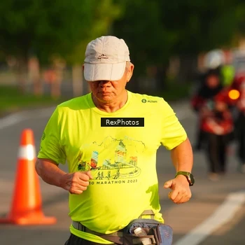 Runner Photo 8008372