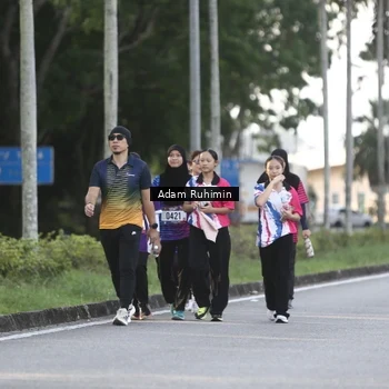 Runner Photo 8008377