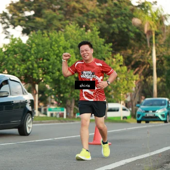 Runner Photo 8008422