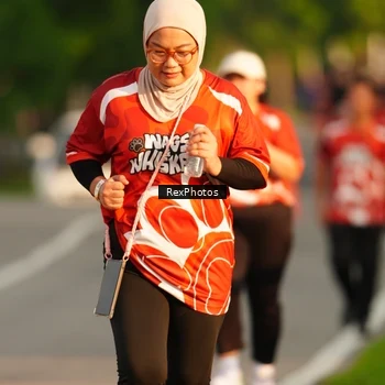 Runner Photo 8008496