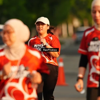 Runner Photo 8008530