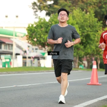 Runner Photo 8008546