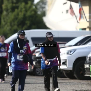 Runner Photo 8008642