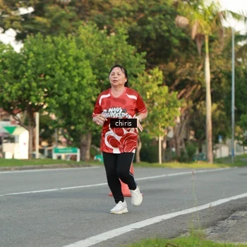 Runner Photo 8008654