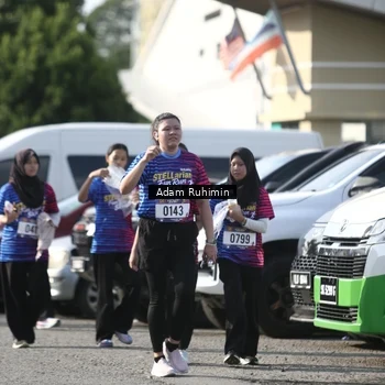 Runner Photo 8008663